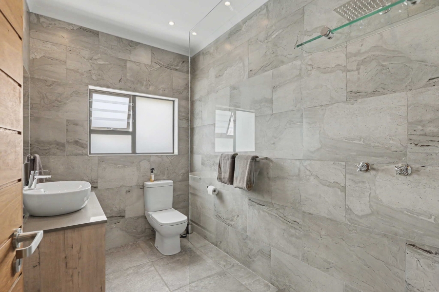 3 Bedroom Property for Sale in Club Milos Estate Free State